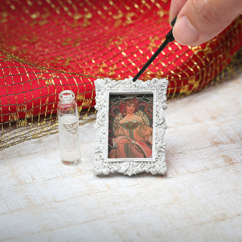 Alphonse Mucha’s “F. Champenois” Art Diffuser Stone