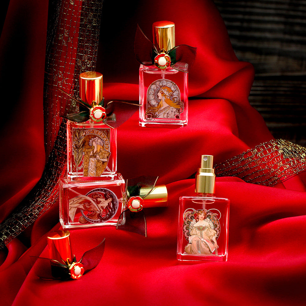 Mucha's “Gismonda” Scented Mist – Pavo Jewelry & Art