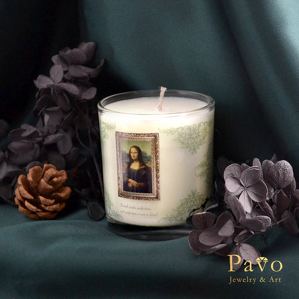 Da Vinci's "Mona Lisa's Smile" Signature Classic Candle
