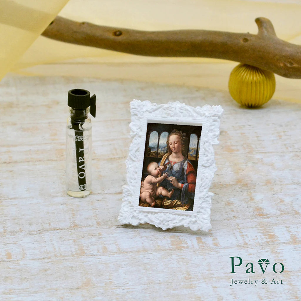 Da Vinci’s “Madonna of the Carnation” Art Diffuser Stone