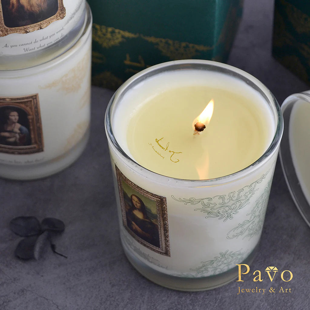 Da Vinci's "Vitruvian Man" Signature Classic Candle